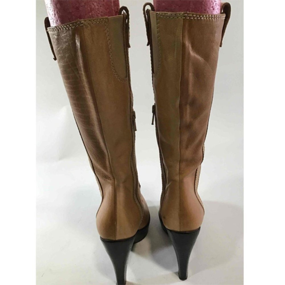 Isabella Fiore boots Light Brown/Tan Southwestern Boho Leather sz 7 - Picture 2 of 9